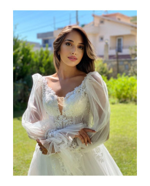 Wedding dress with balloon sleeves and spaghetti straps TB1409