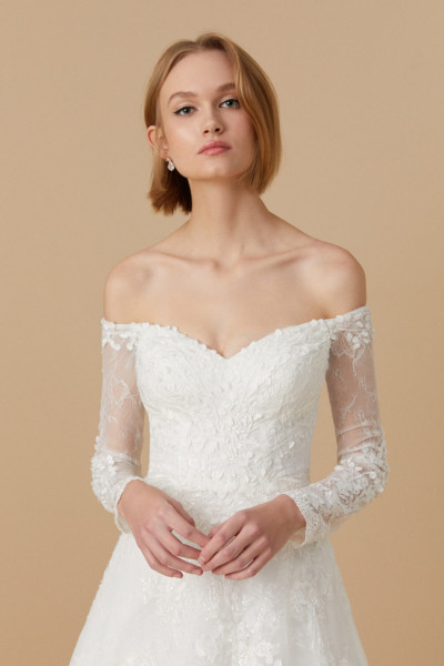 Long-sleeved lace embellished off-shoulder ball gown wedding dress TB1437 Long-sleeved lace embellished off-shoulder ball gown wedding dress TB1437
