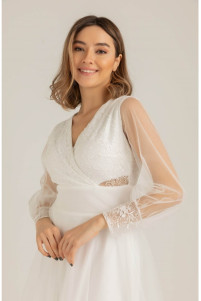 Wedding dress with lace details TB1545