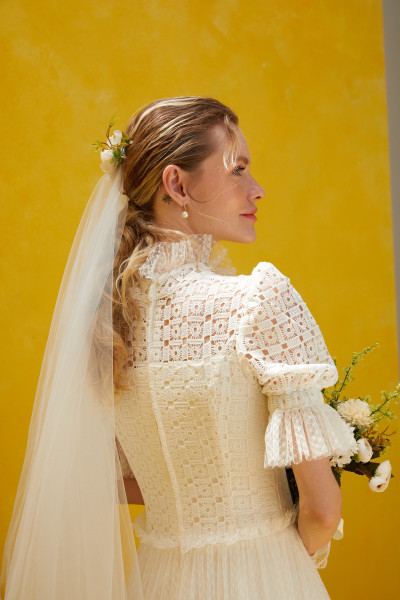 Vintage wedding dress with geometric lace details TB1467