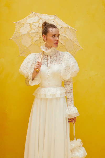 Wedding dress with balloon sleeves and button details TB1472