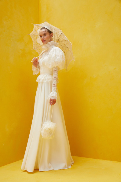 Wedding dress with balloon sleeves and button details TB1472