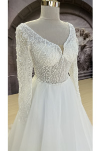 Guipure sleeves wedding dress TB1402