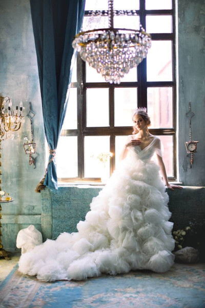 Bloom detailed fluffy wedding dress TB1447 Bloom detailed fluffy wedding dress TB1447
