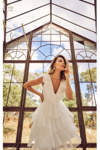 Detailed mini wedding dress TB1392
