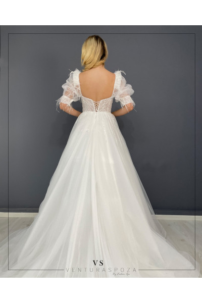 Short balloon-sleeve wedding dress TB1410