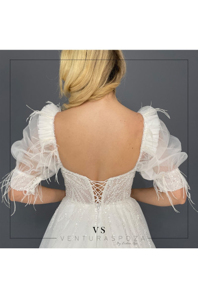 Short balloon-sleeve wedding dress TB1410