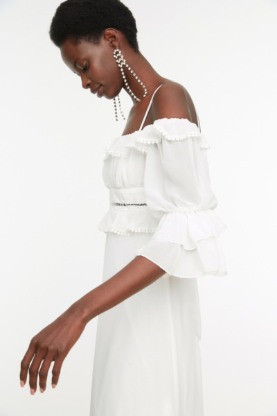 Ivory long sleeve chiffon wedding dress with details TB1537