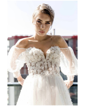Short wedding dress with stones and lace skirt TB1448