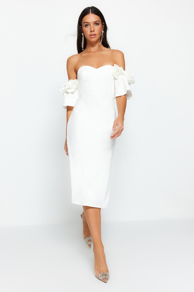 Ivory corseted, woven lined wedding dress TB1539