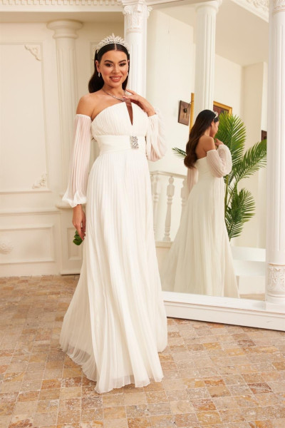 Long wedding dress with sash details in ecru chiffon, model TB1514 Long wedding dress with sash details in ecru chiffon, model TB1514