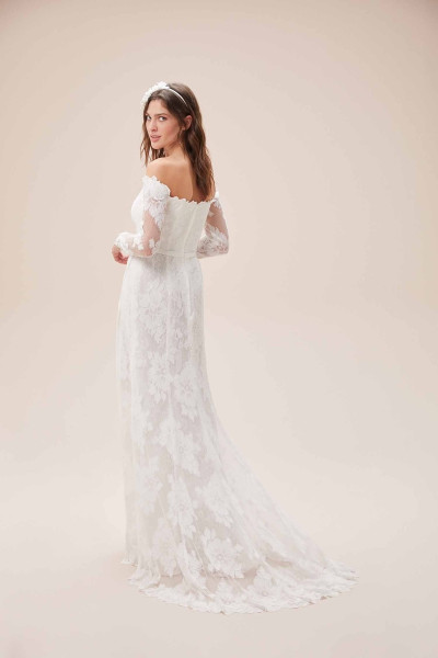 Lace embroidered low shoulder long sleeve slit slim fit wedding dress TB1382