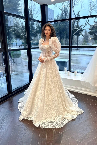 Wedding dress with balloon sleeves TB1442