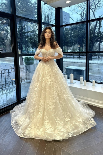 Short organza high-neck wedding dress TB1455