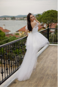 Full Bodice Wedding Dress TB1368