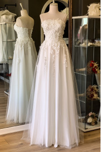 White three-dimensional maxi dress with plain collar and wedding dress TB1553