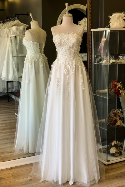 White three-dimensional maxi dress with plain collar and wedding dress TB1553