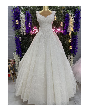 Wedding dress with wide straps TB1406