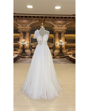 One-piece wedding dress with polka dot skirt TB1408