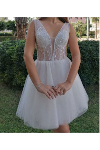 Embroidered short wedding dress TB1419