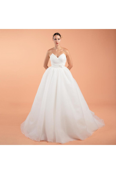 Low-cut wedding dress with lace skirt TB1459 Low-cut wedding dress with lace skirt TB1459