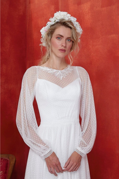 Women's white polka dot tulle wedding dress TB1380 Women's white polka dot tulle wedding dress TB1380