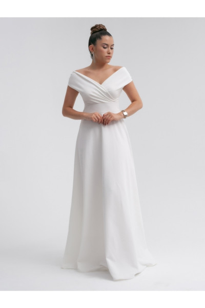 Long wedding dress with boat neckline TB1544