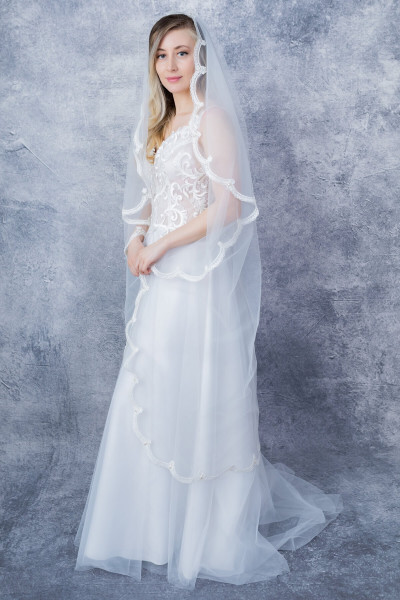 Embroidered seven-neck wedding dress TB1377